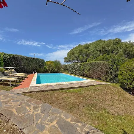 Rosy - Comfort E Piscina Privata A Villa