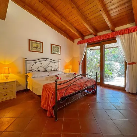 Rosy - Comfort E Piscina Privata A * Stintino