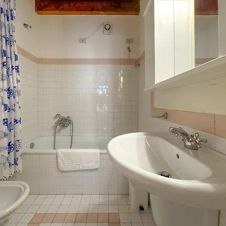 Villa Rosy - Comfort E Piscina Privata A *