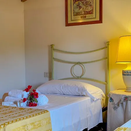 Rosy - Comfort E Piscina Privata A Stintino