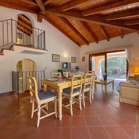 Rosy - Comfort E Piscina Privata A * Stintino