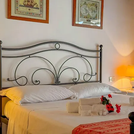 Rosy - Comfort E Piscina Privata By Host Hero *