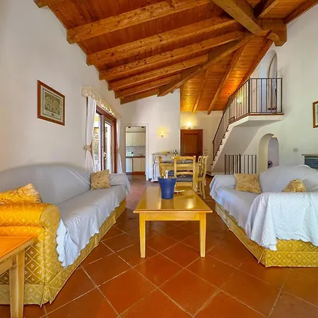 Villa Rosy - Comfort E Piscina Privata A *