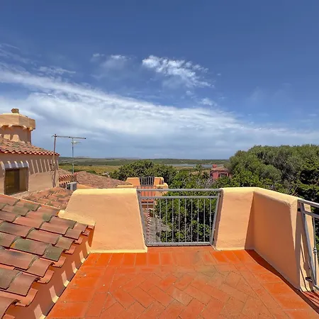 Villa Rosy - Comfort E Piscina Privata By Host Hero Stintino
