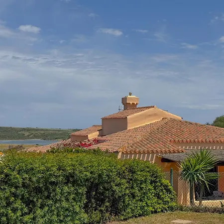 Rosy - Comfort E Piscina Privata By Host Hero Villa Stintino